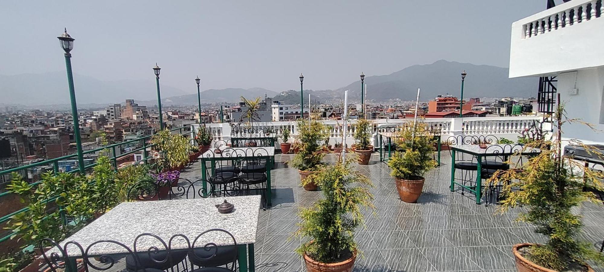 Hotel Nepalaya Κατμαντού Εξωτερικό φωτογραφία