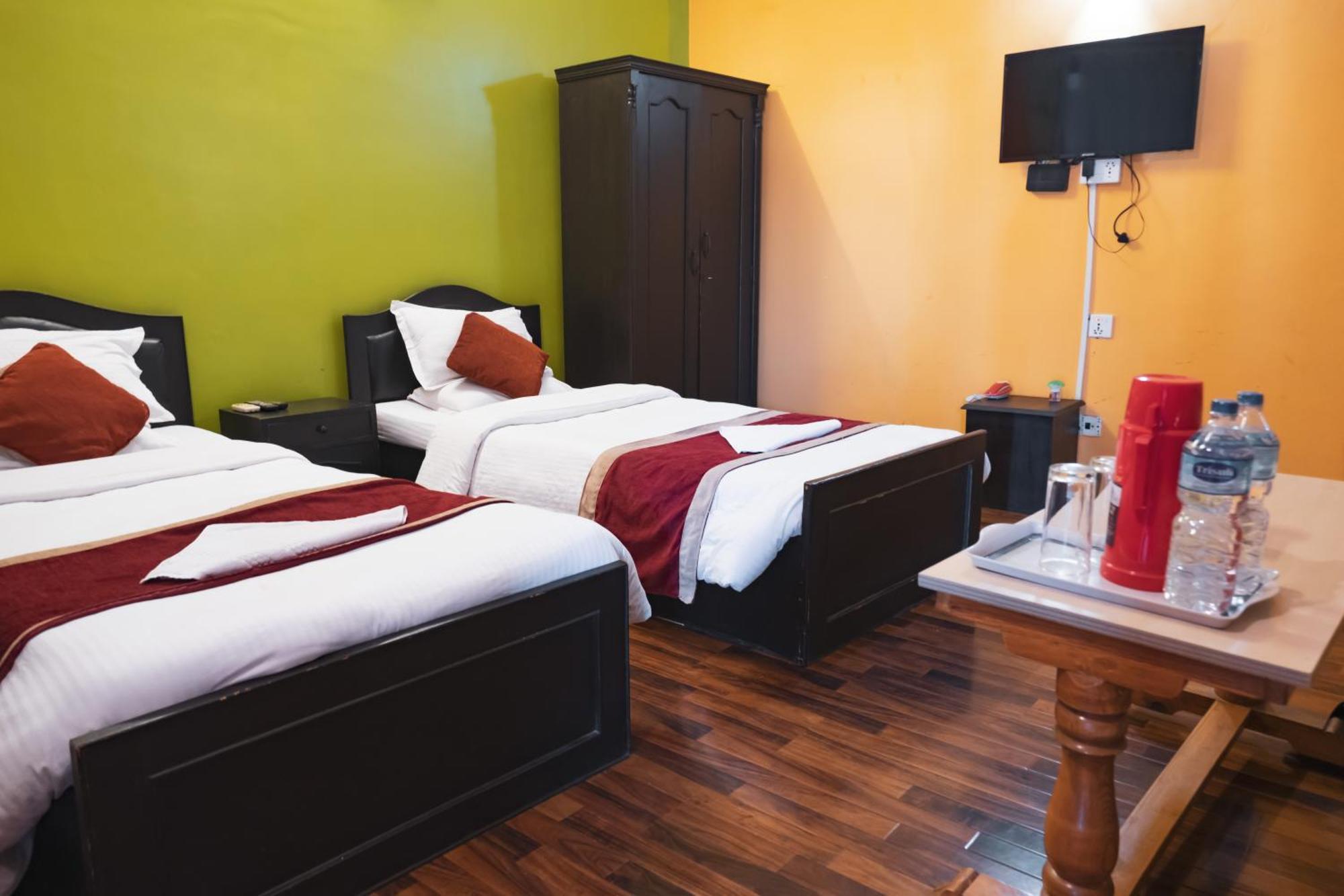 Hotel Nepalaya Κατμαντού Εξωτερικό φωτογραφία