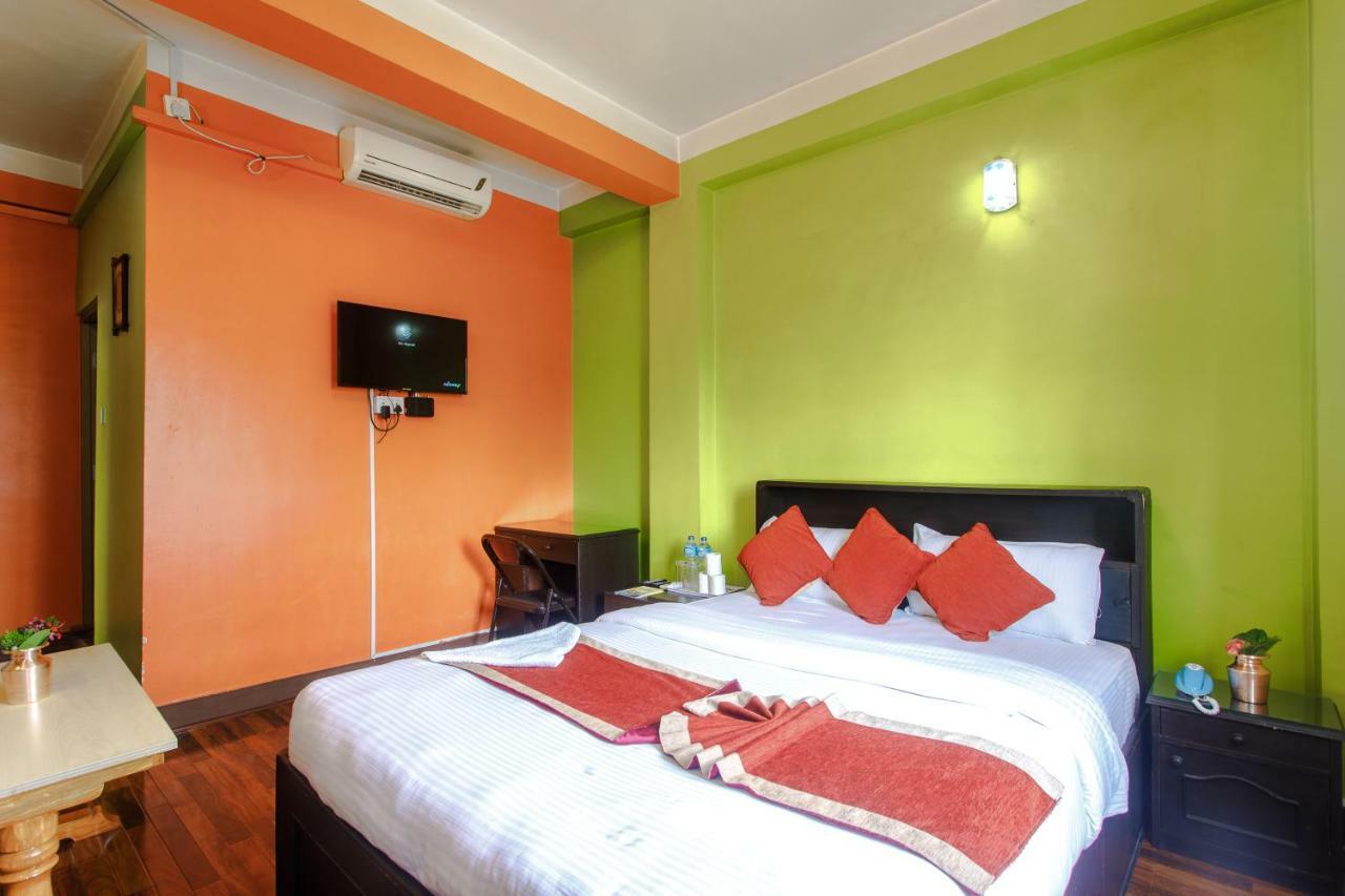 Hotel Nepalaya Κατμαντού Εξωτερικό φωτογραφία