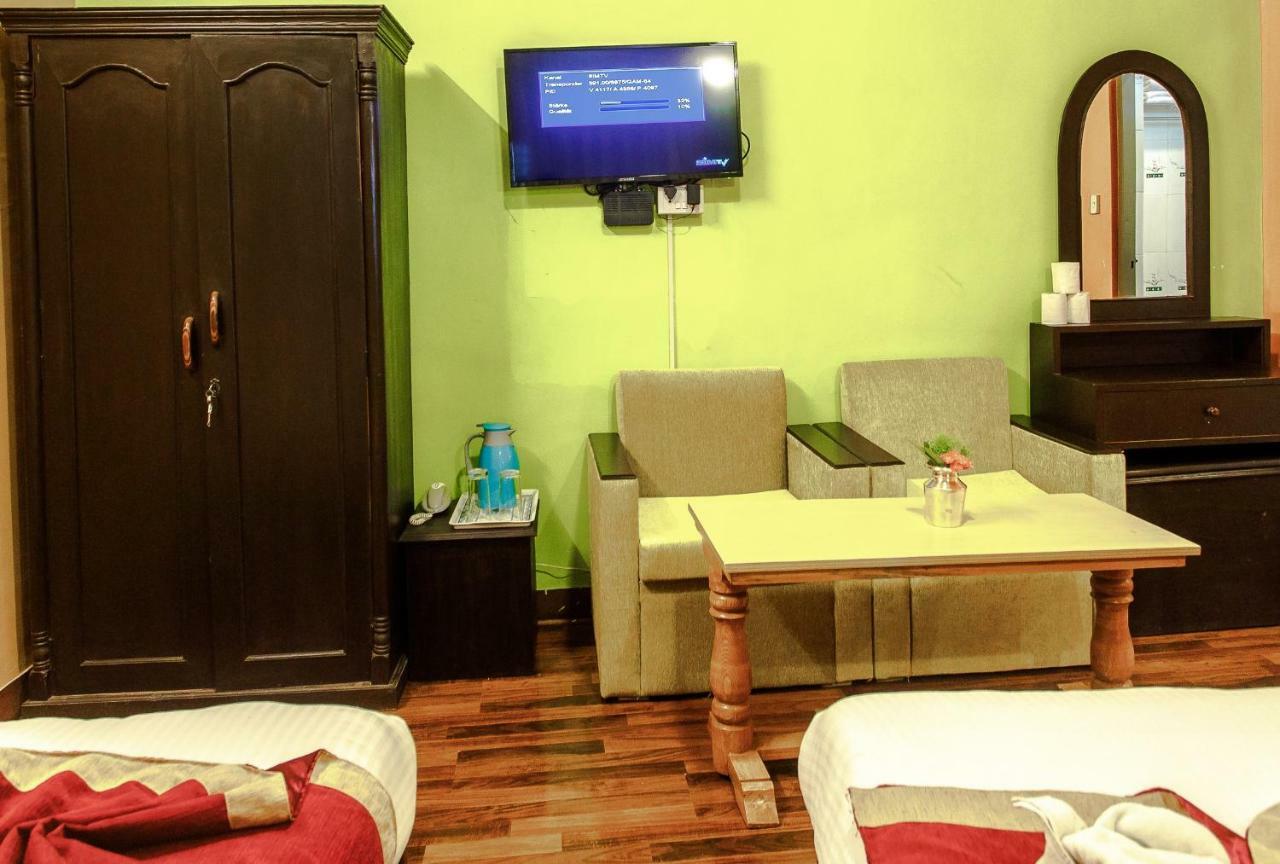 Hotel Nepalaya Κατμαντού Εξωτερικό φωτογραφία