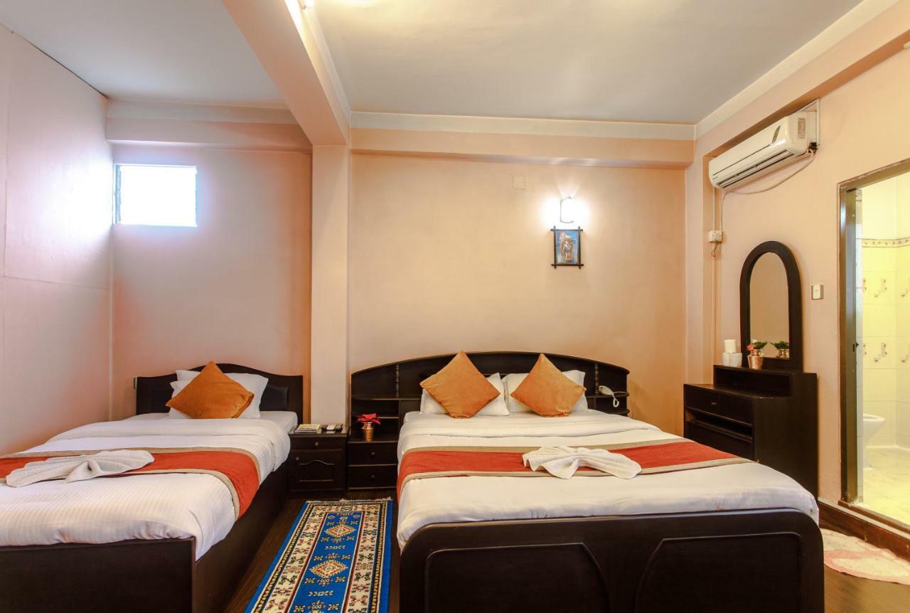 Hotel Nepalaya Κατμαντού Εξωτερικό φωτογραφία